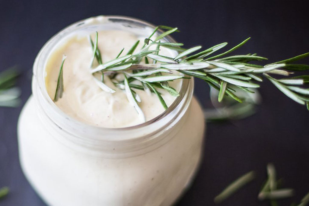 Rosemary-Mayonnaise.jpg